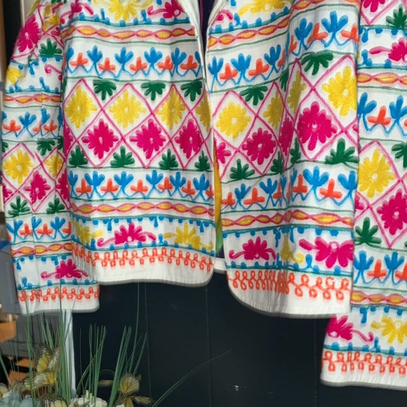 Anu Small Artisan Jacket/ Cardigan - Picture 2 of 9